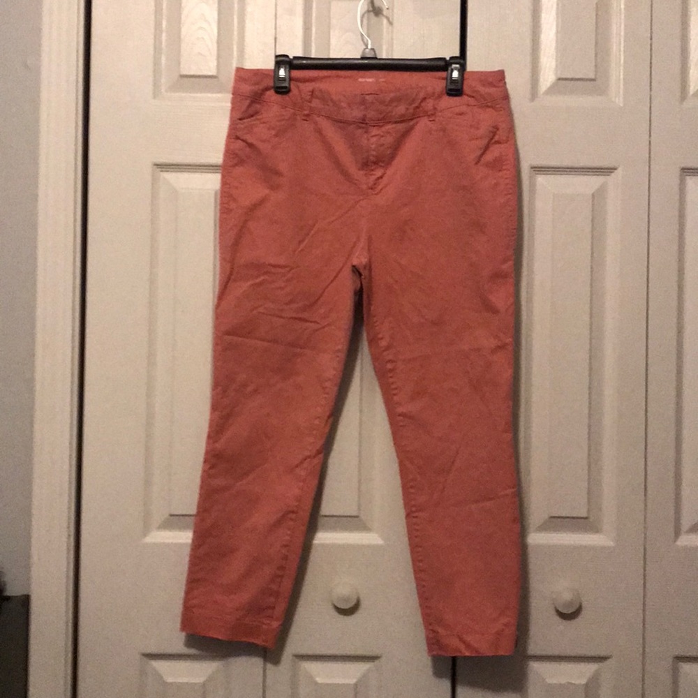 Old Navy pixie cut pants